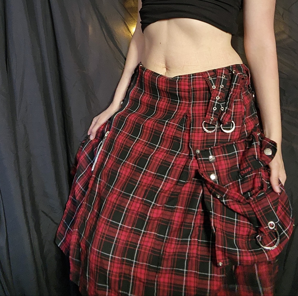Tripp Nyc Kilt Size Small.